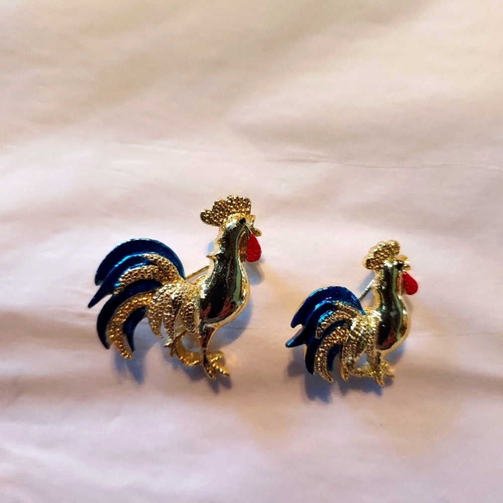 Gerrys blue rooster brooc